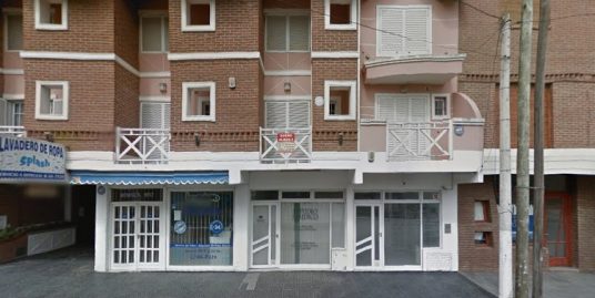 Venta Local En La Lucila Mendoza Al 4600
