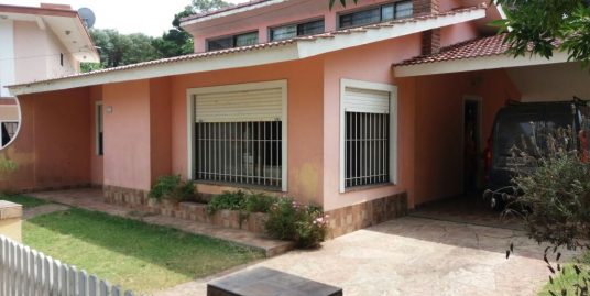 CHALET 4 AMB SOBRE LOTE PROPIO MAR DEL TUYU