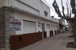 Casa + 3 Departamentos En Venta Lote 950 M2 Bolivar